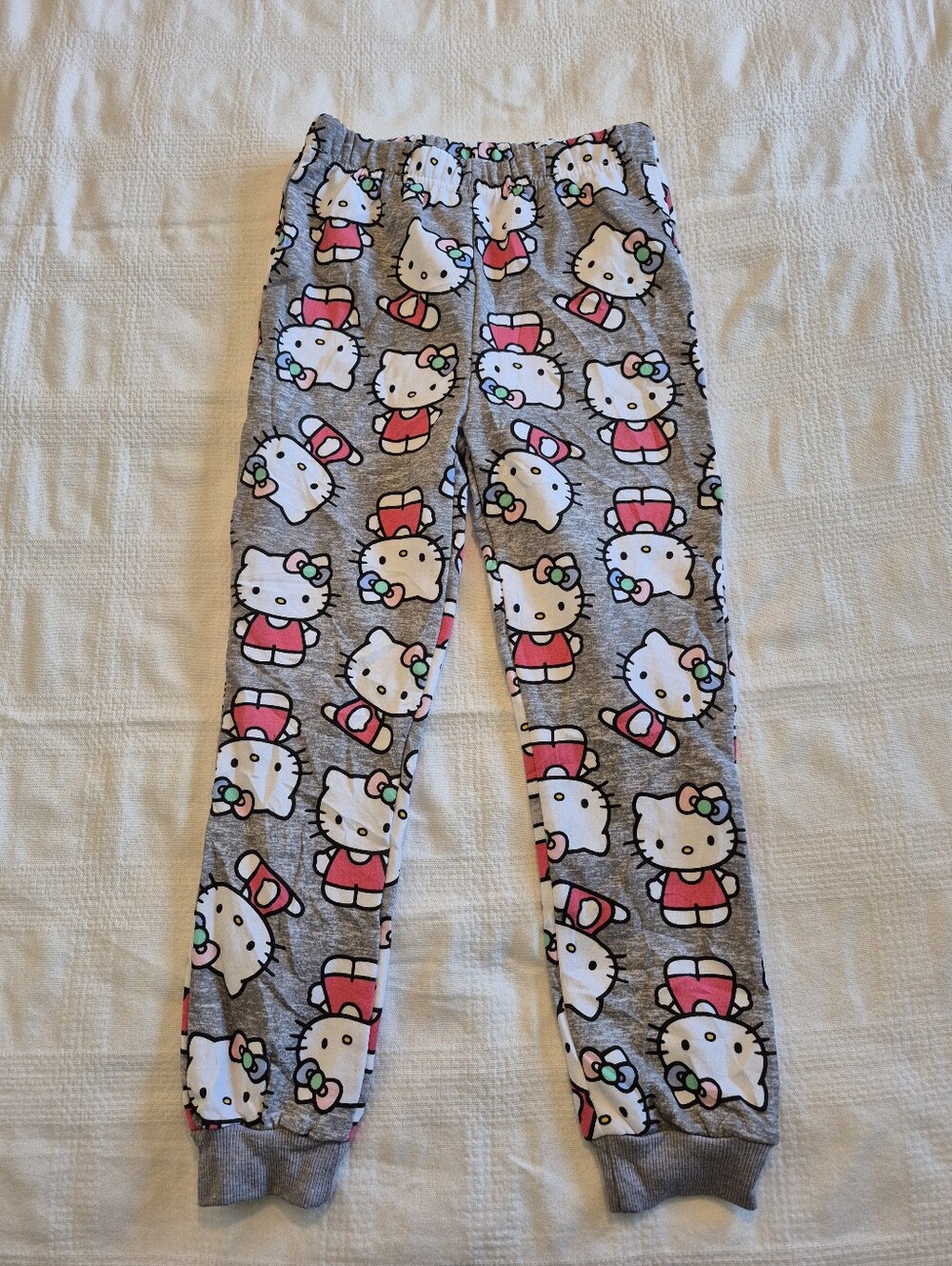 Hello Kitty girls size 6X gray jogging pants with all over hello kitty design